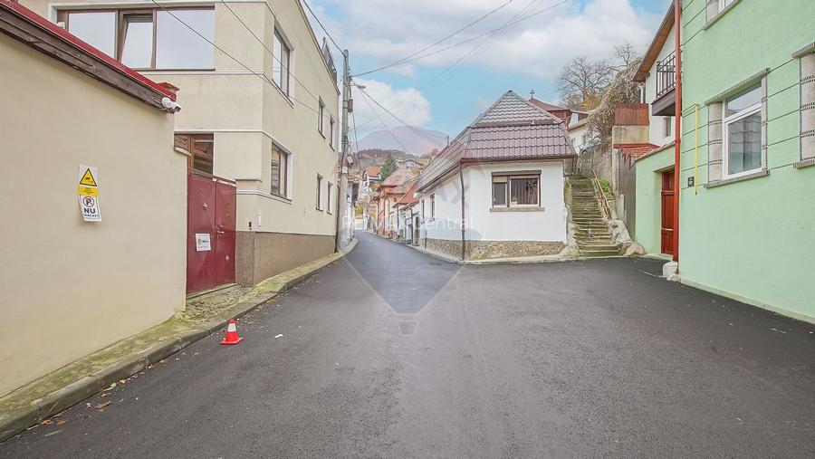 Casa cu 5 studiouri independente, terasa rooftop, vedere montana - 6