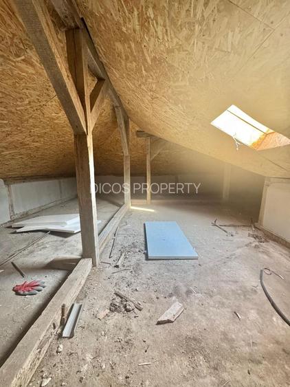 Casă de vânzare – Strada Ștefan cel Mare - 17