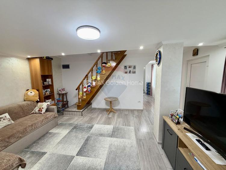 Casă / Vilă cu 4 camere de vânzare în zona Central - 9