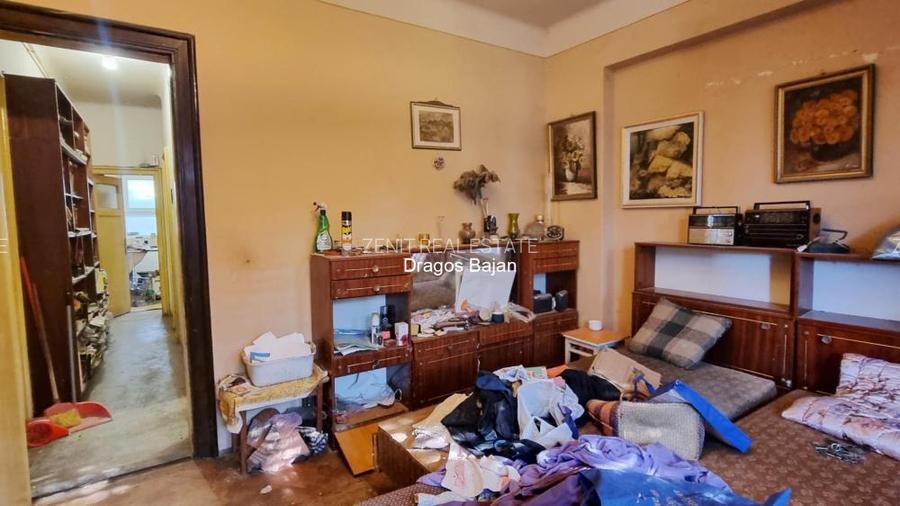 Alba Iulia // Etaj in vila // curte - 5