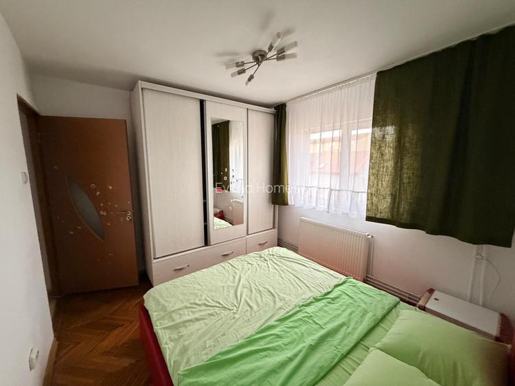 Apartament cu 2 camere - et 3 - zona Calea Sagului - 11