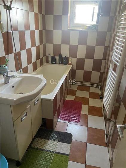 Apartament 3 camere , zona Gara- str Longinescu ,76 mp ,2 balcoane - 8