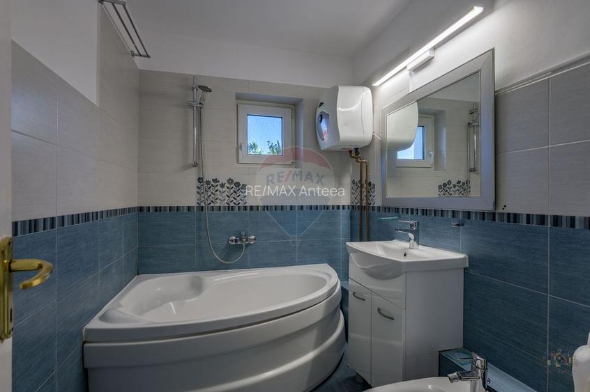 Apartament cu 3 camere de vânzare în zona Lacul Tei - 21