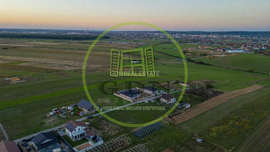 Teren intravilan de vanzare in Cihei, 511 mp,  cu front stradal de 17 ml - 4