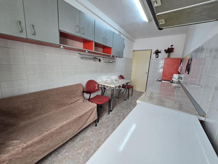 Vanzare apartament 4 camere, cu vedere panoramica, in zona Eroilor Ploiesti - 19