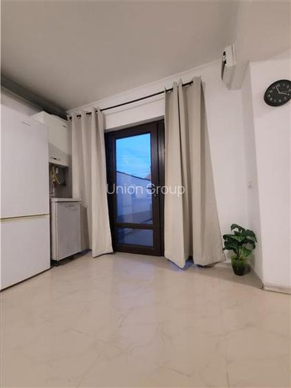 Casa Renovata si Mobilata Complet - Pozitionare Excelenta - Aproape de Delfinari - 12