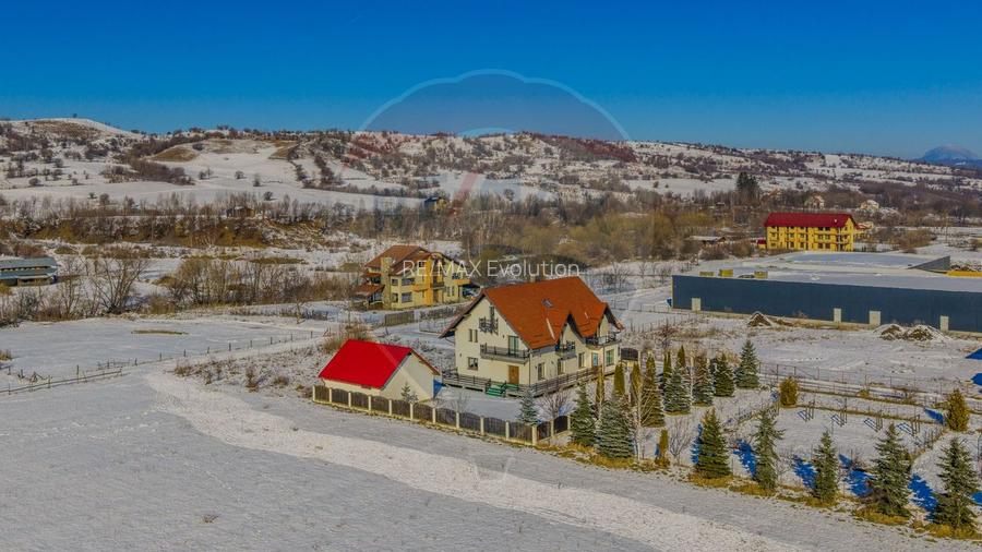 Casa cu potential turistic in Tohanu Nou - Comision 0% - 16