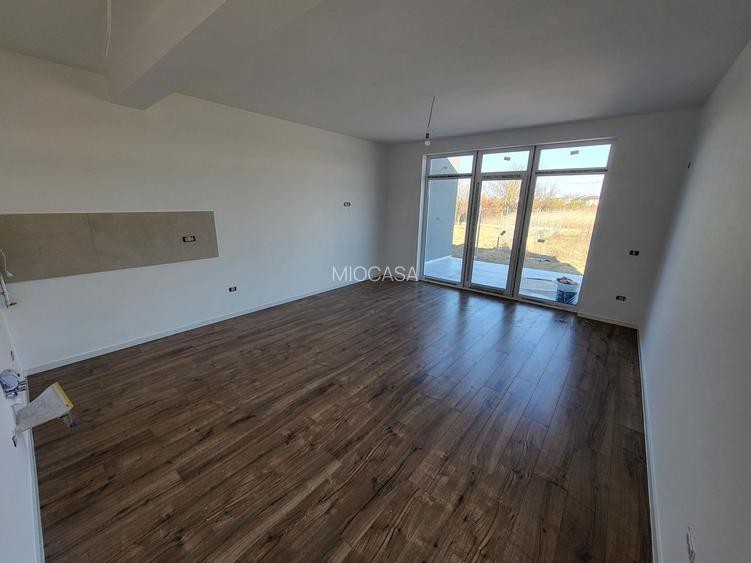 Duplex in Timisoara. Pe Parter.  Teren de 380 mp. - 3
