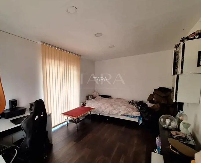 Duplex spațios în zona Edgar Quinet . - 8