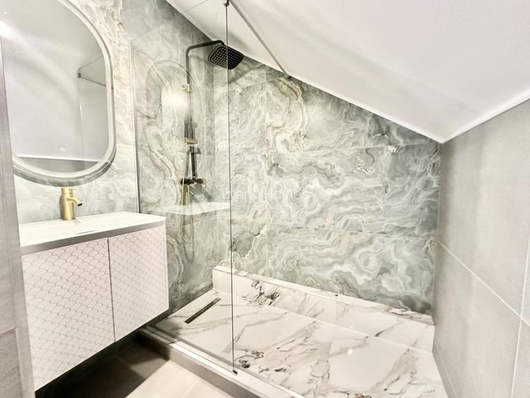 Duplex pe parter cu 3 camere si 2 bai - Mosnita Noua - 18