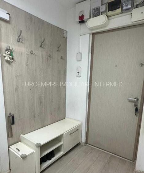 Apartament 4 camere decomandate zona Energia - 6
