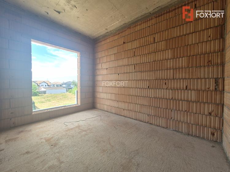 Duplex cu 4 camere de vanzare in localitatea Dumbravita - 18