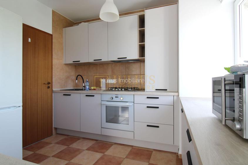 Banu Construct; Loc de PARCARE si Ctr. Inclus. - 4