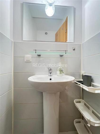 Apartament 3 camere Tractoru cu gradina proprie si loc de parcare - 9