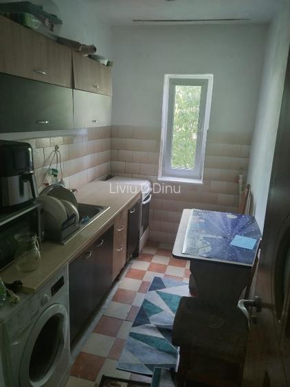 Vând apartament  semidecomandat  - 5