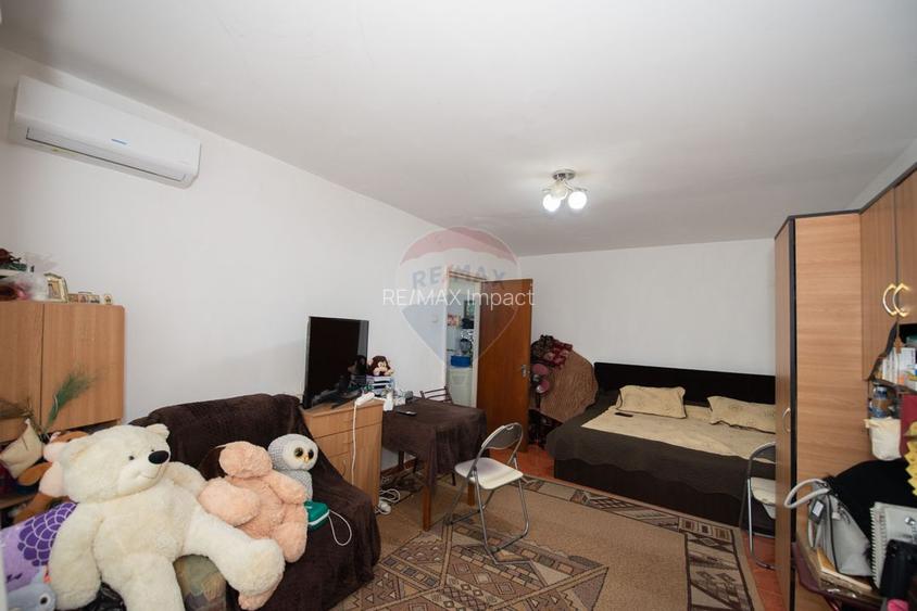 Garsoniera de vanzare et 5 intrare bulevard iuliu Maniu Gorjului - 6