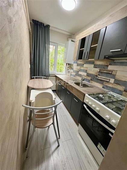 Apartament 2 camere zona Tic Tac - comision 0 - 6