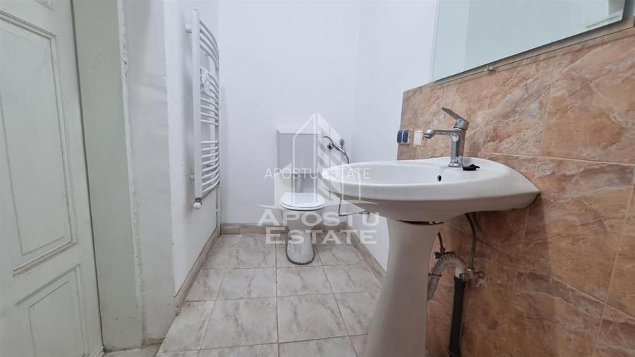 Apartament 2 camere in zona Parneava nemobilat - 7