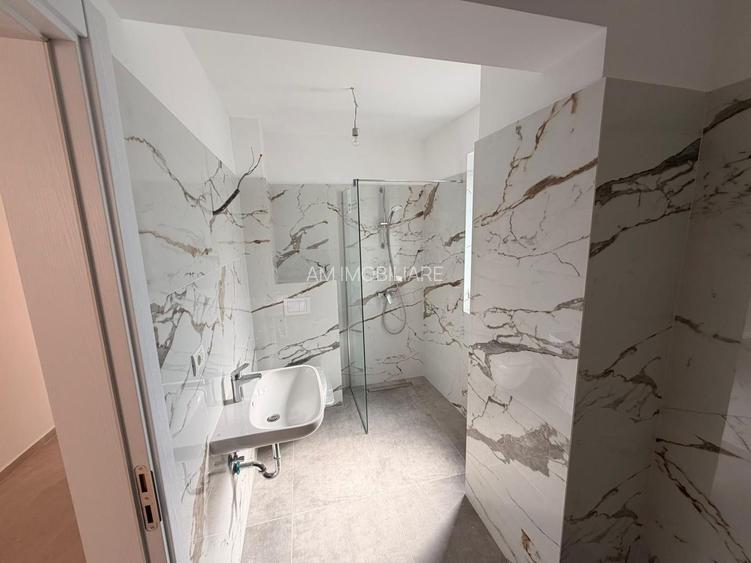 AP. 2 CAMERE, BLOC NOU - TERASA 32 MP, MUTARE IMEDIATA ,COMISION 0% - 7