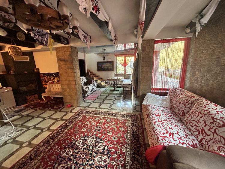 Cabana/ casa de vacanta 3 dormitoare zona Maguri  - 6