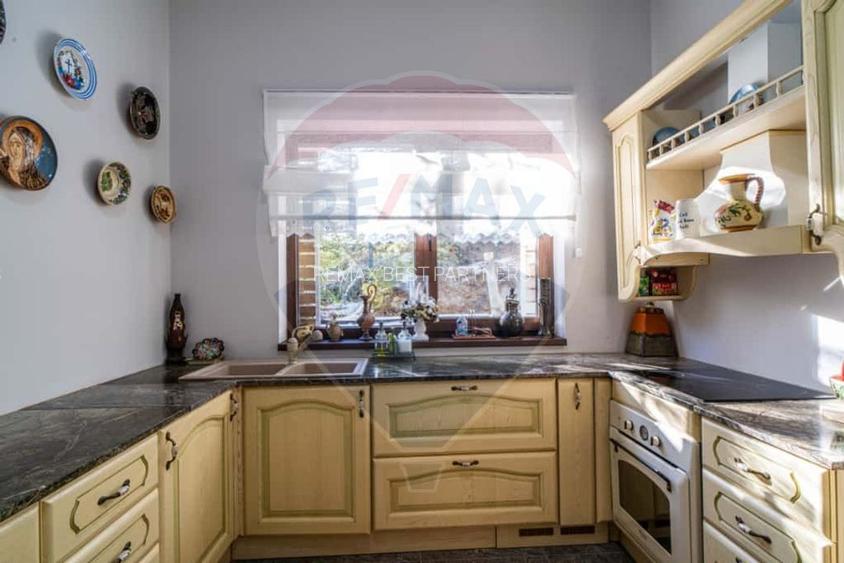 Vanzare 2 Cabane Lux Muntele Baisorii,  Afacere la cheie, Prosumator - 16