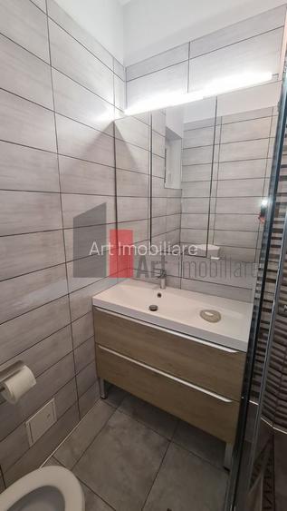Apartament cu trei camere-Parcul Carol-Monetarie-cu centrala+loc de parcare - 6