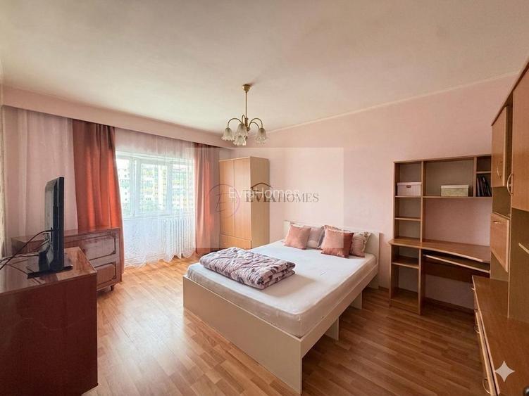 3 camere / 2 bai / bloc reabilitat/ zona Pietei Ion Mester - 2