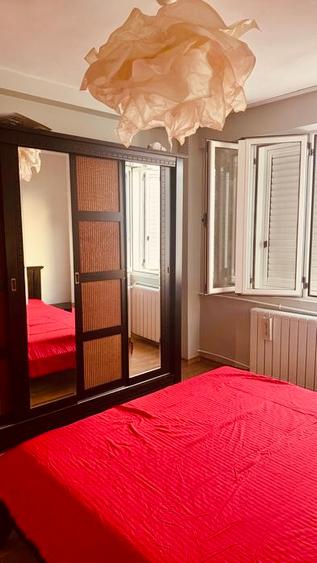Apartament 2 camere Basarabia, 5 minute de metrou, PARCARE, mobilat complet