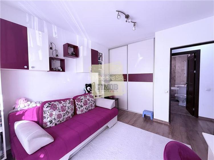 Apartament complet utilat 3 camere balcon parcare zona Mandra - 4