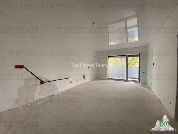 Mamaia/ Apartament cu 2 camere la gri de vanzare - 2