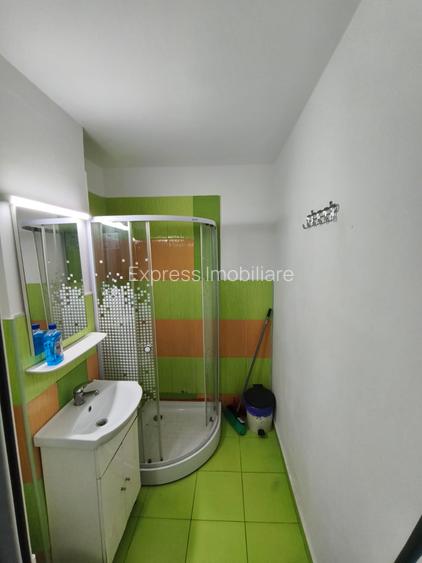 Garsonieră de închiriat în Constanța, zona Trocadero - 7