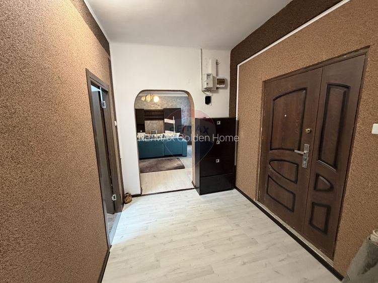 Casă renovata cu teren 5000 mp Popesti - 11