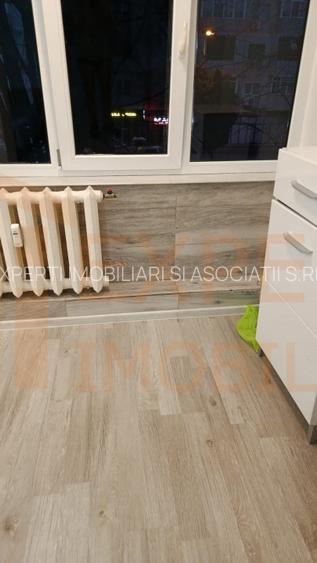 Garsoniera situata in zona FAR - 7