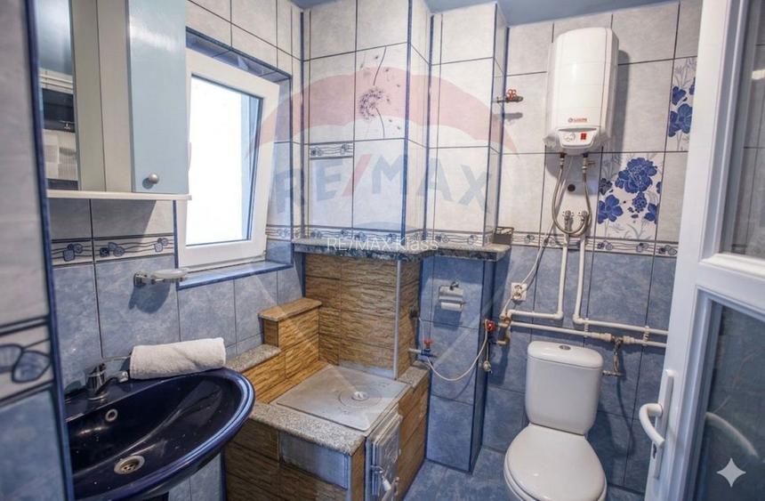 De vanzare|Casa cu teren si atelier de strungarie,Sat Soci,Borca,Neamt - 14