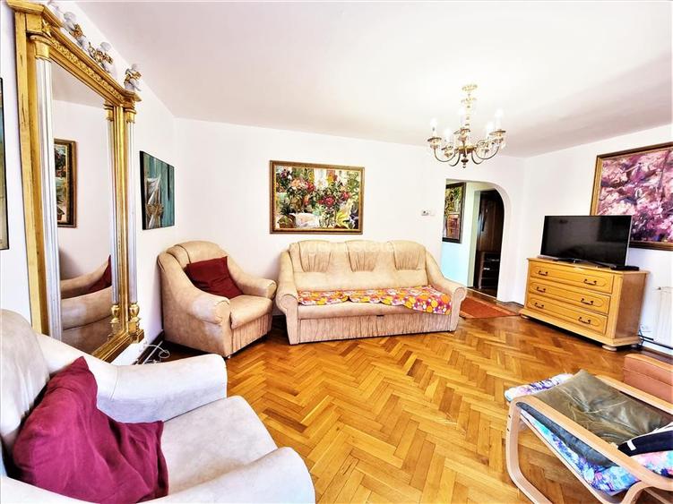 Apartament cu 2 dormitoare si living, 2 bai, zona UMF, Gradina Botanica - 2