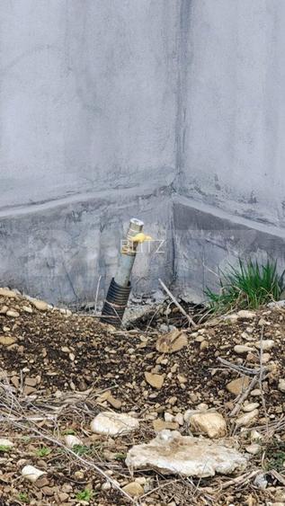 Casa de Vanzare cu 3 camere  in Cartierul Izvor, Tarlungeni - 12