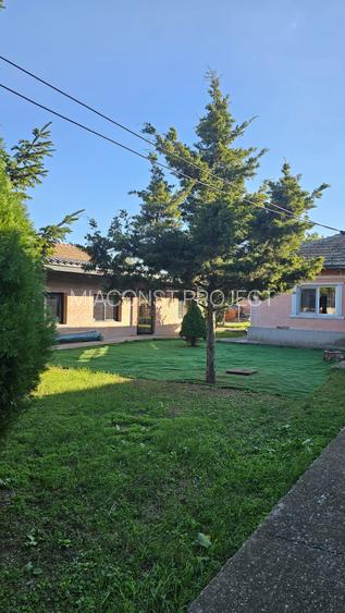 De vanzare  - Propietate  km 4/5 .  1000 mp , din care 250 mp construcții - 8