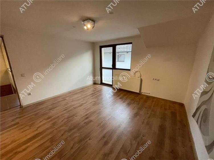 Casa 6 camere decomandate curte 130 mp in Selimbar - 11