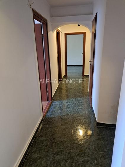 APARTAMENT 3 CAMERE - CIRESICA - 9