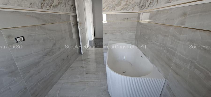 Duplex spatios cu garaj si pereti dublii - 21