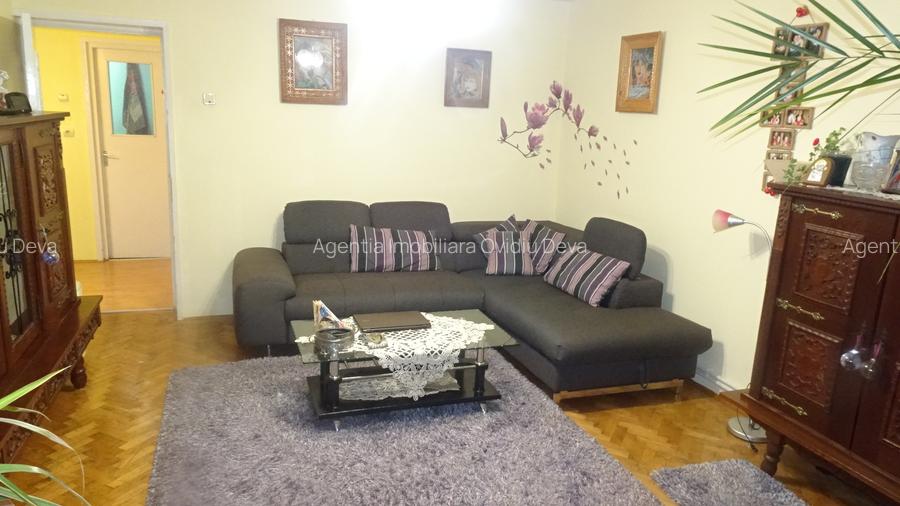 Vand apartament de 3 camere decomandat in Deva, zona Eminescu.Scarisoara, Profi - 5