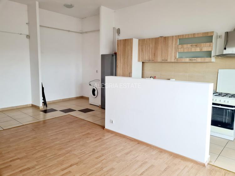 Apartament spatios-2 camere-loc de parcare- Aurel Persu-Berceni-Comision 0 - 8