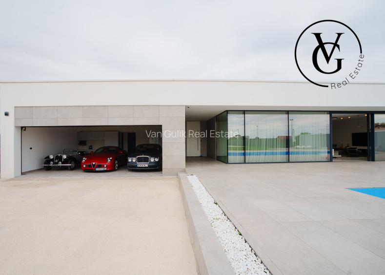 Proprietate exclusivistă în Izvorani | Design minimalist - 2