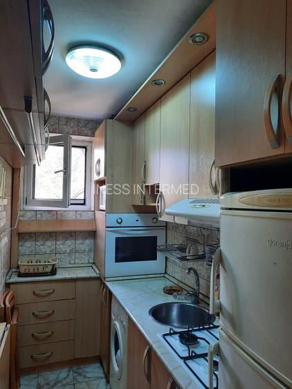 Stefan cel Mare langa metrou Obor garsoniera mobilata complet - 8