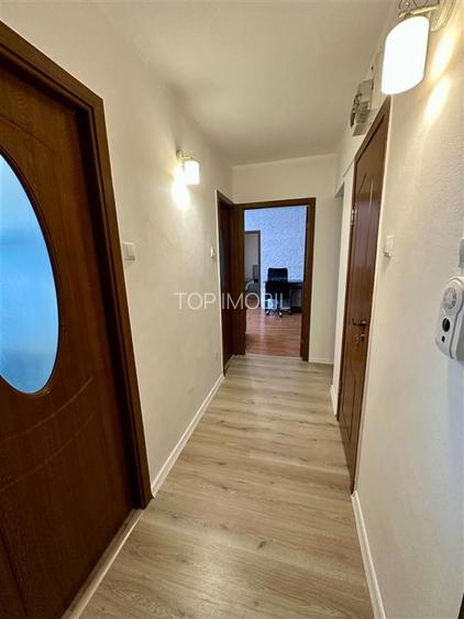 Vanzare apartament 2 camere Podu Ros - intermediar fara risc - 8