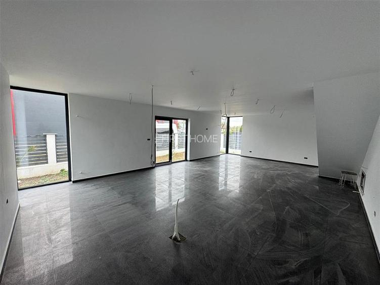 Casa P+M de vanzare in Campineanca (strada asfalata) - 6