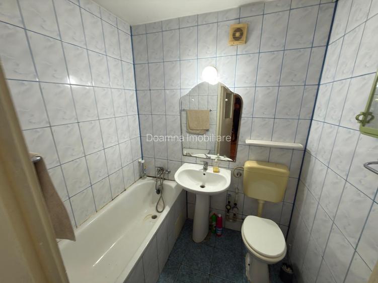 Apartament 3 camere  Ozana, str. Lemnisorului, nr. 4 - 5