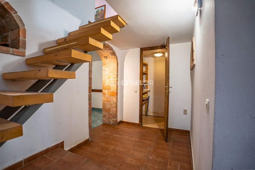 Două clădiri cu potențial | Gara Mică | 178.000 € - 8