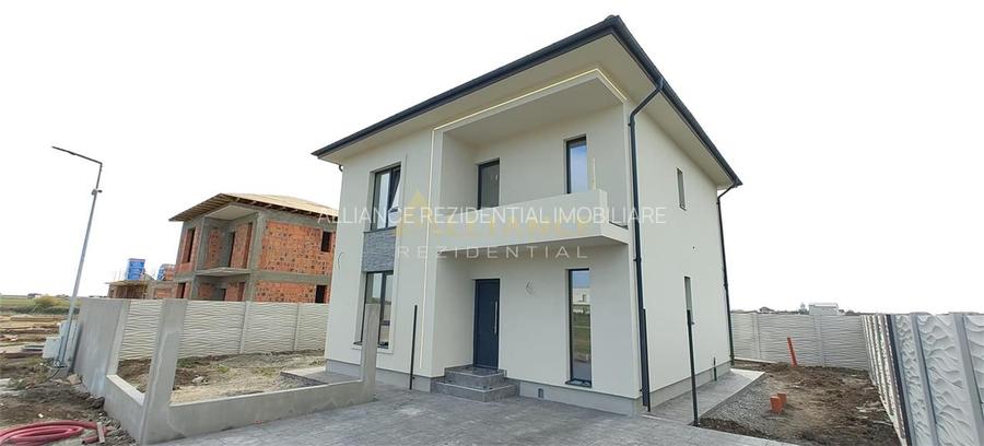 Casa individuala - 4 camere - 3 bai - 110 mp utili - 2