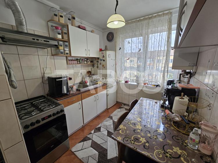 Apartament 2 camere de vanzare mobilat cu balcon in Terezian Sibiu - 13